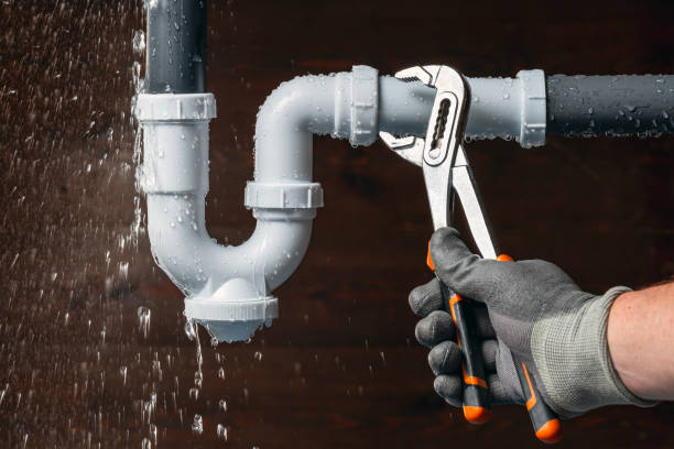 Professional Leak Detection technician working in Lynch Station, VA